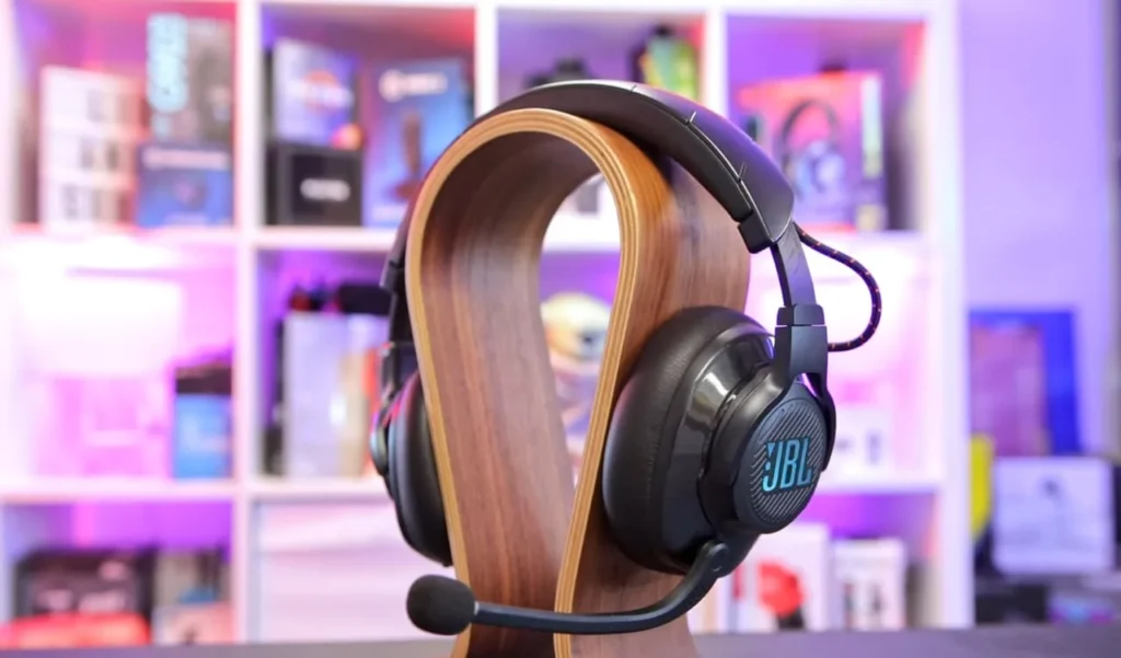 What is JBL Quantum 610?