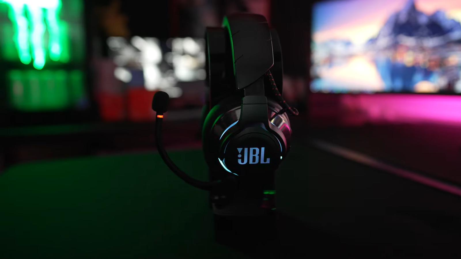 JBL QUANTUM 800 - Best Wireless Gaming Headset