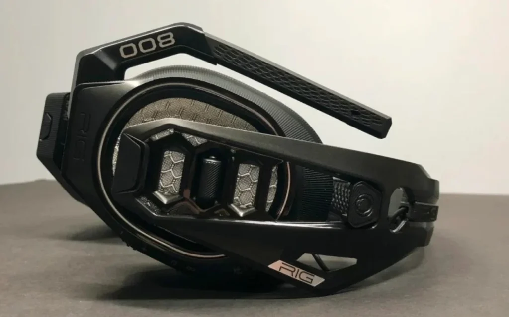 Is the Plantronics RIG 800LX Good?