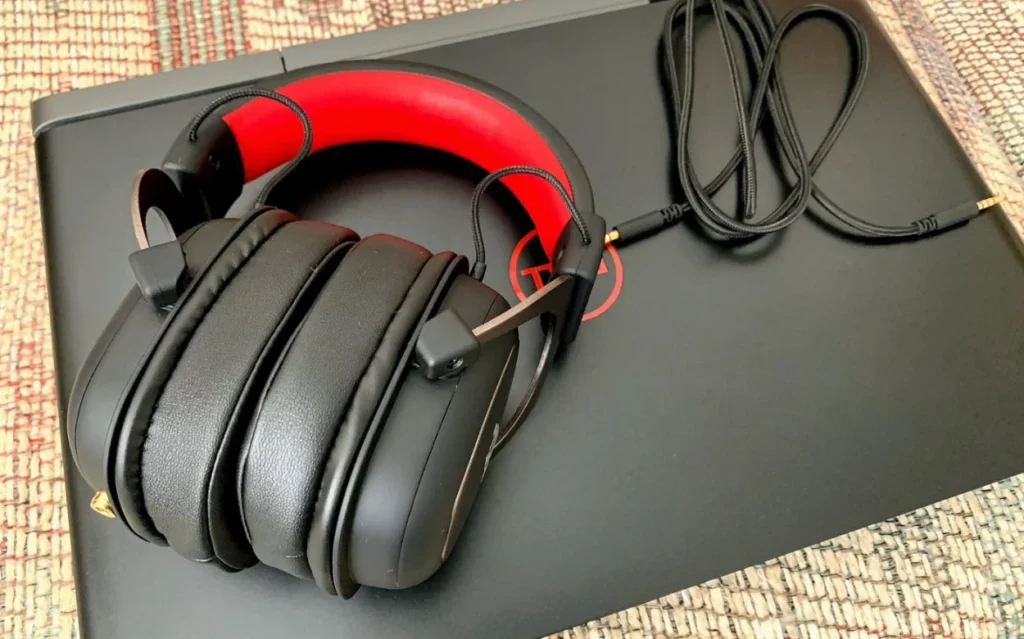 Why Redragon H510 Zeus  Not Turning On?